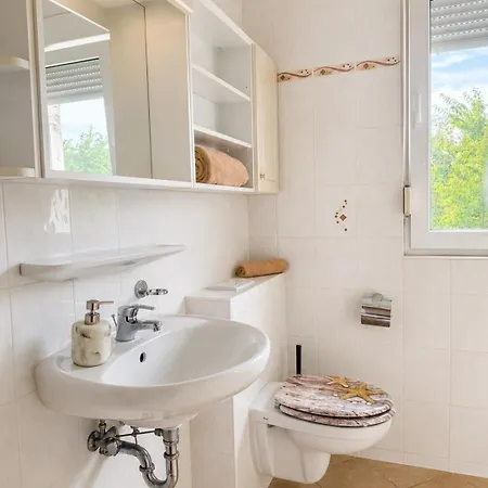 Mit Parkplatz, Sauna, Innenhof Und Wlan Сasa de vacaciones Wittenberg